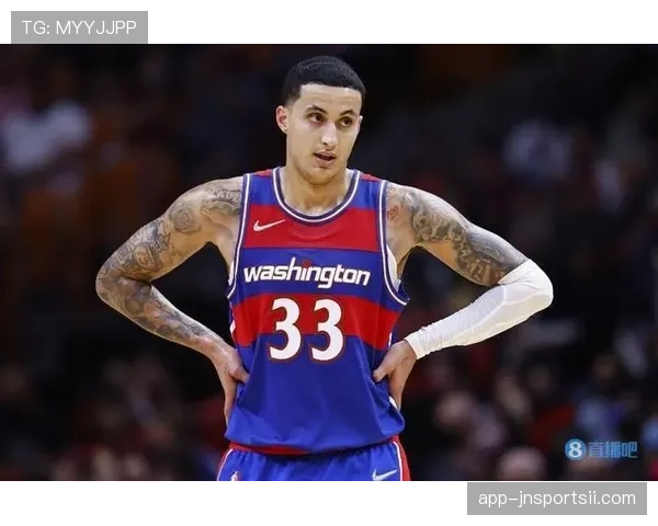 库兹马通过无球跑动提升关键时刻得分效率超越同期锋线球员